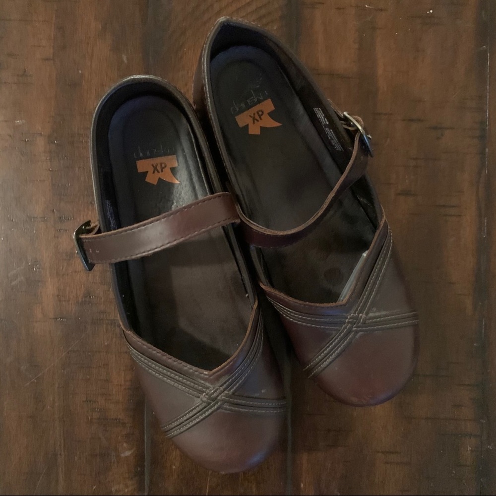 EUC Dansko XP Mary Jane clogs